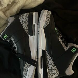 Nike Women’s Black, Gray & White Retro Sneakers with Mint Accents